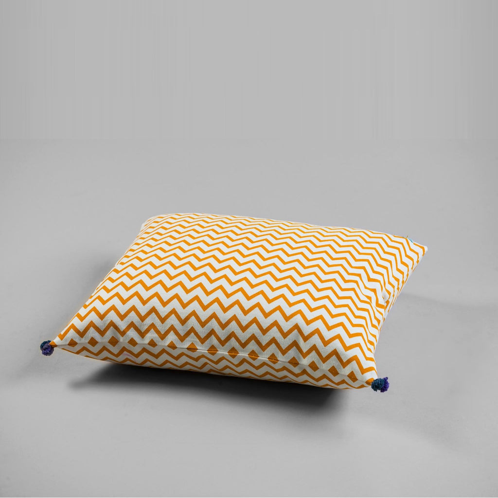 ZIG ZAG CUSHION COVER