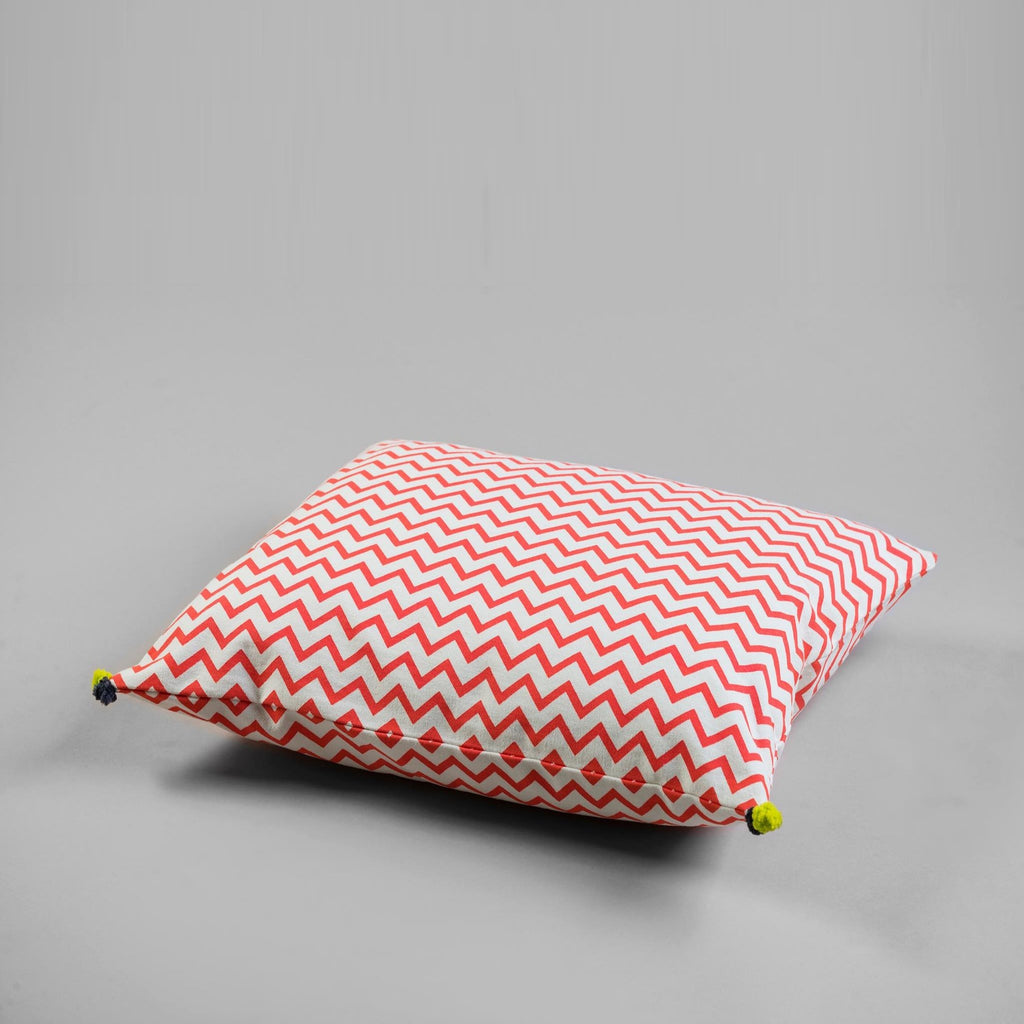 ZIG ZAG CUSHION COVER