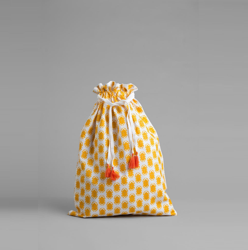 TRAVEL BAG