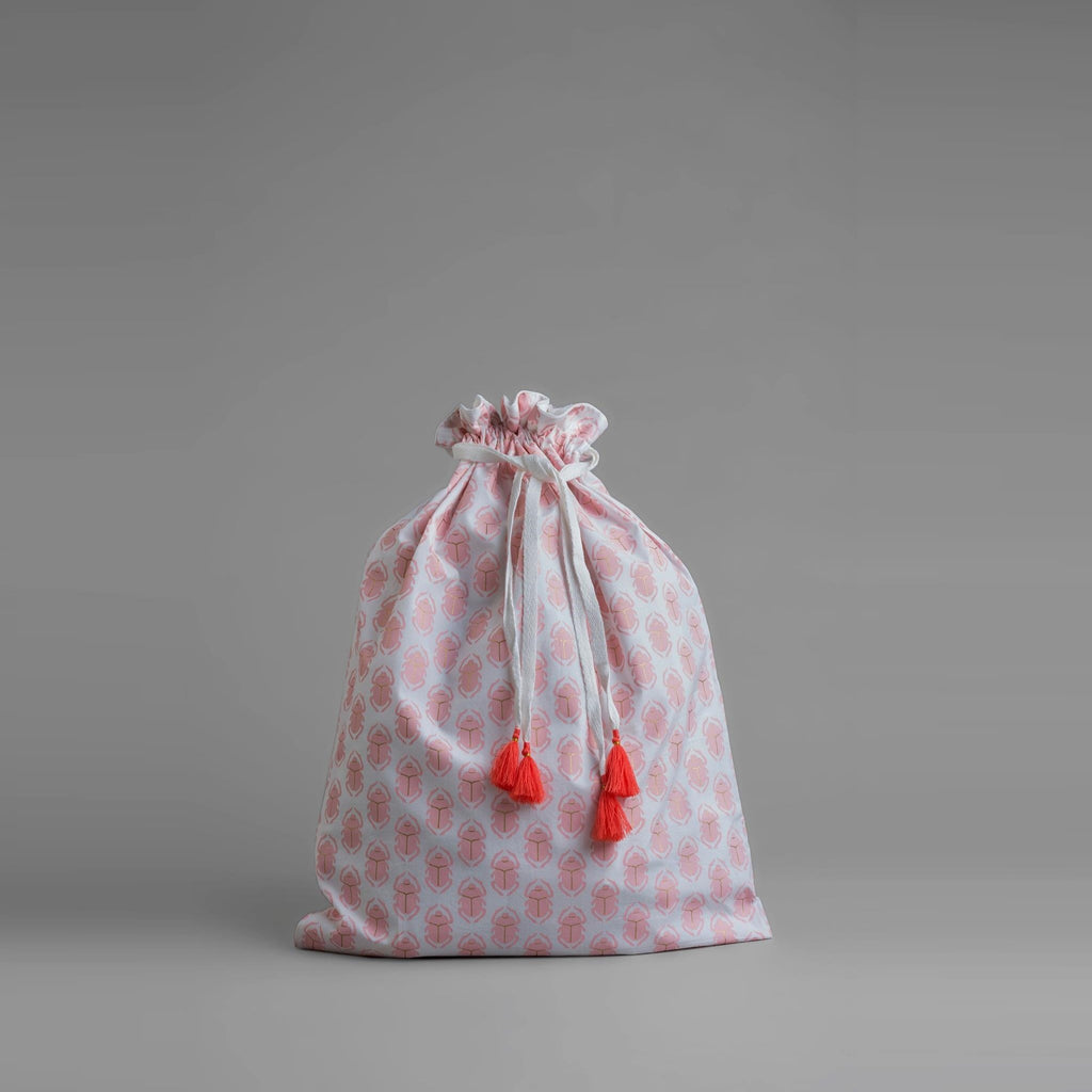 TRAVEL BAG