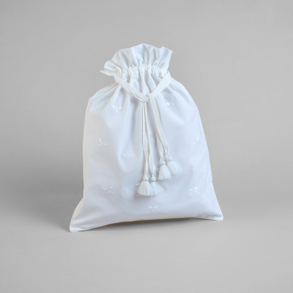 EMBROIDERED LAUNDRY BAG