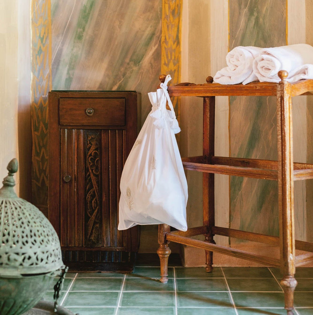 FARIDA LAUNDRY BAG