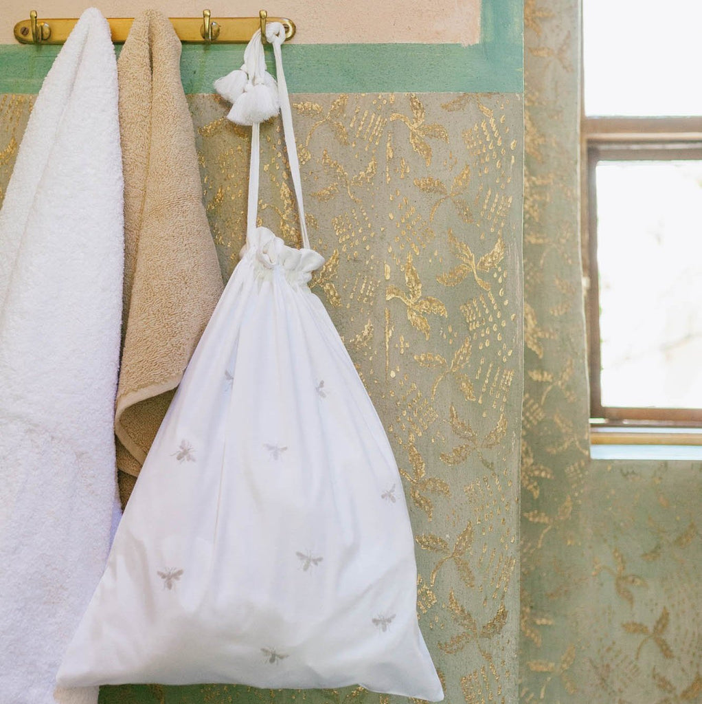 EMBROIDERED LAUNDRY BAG