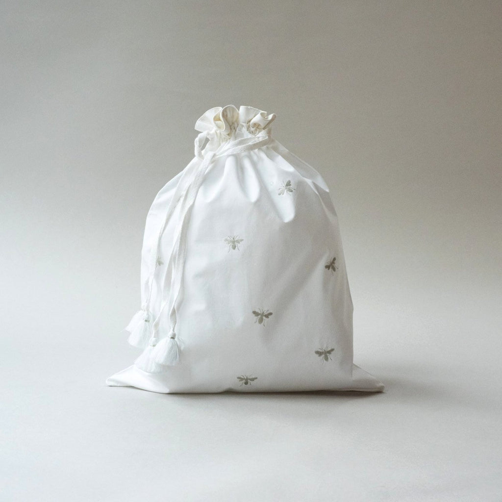 BEE TRAVEL BAG