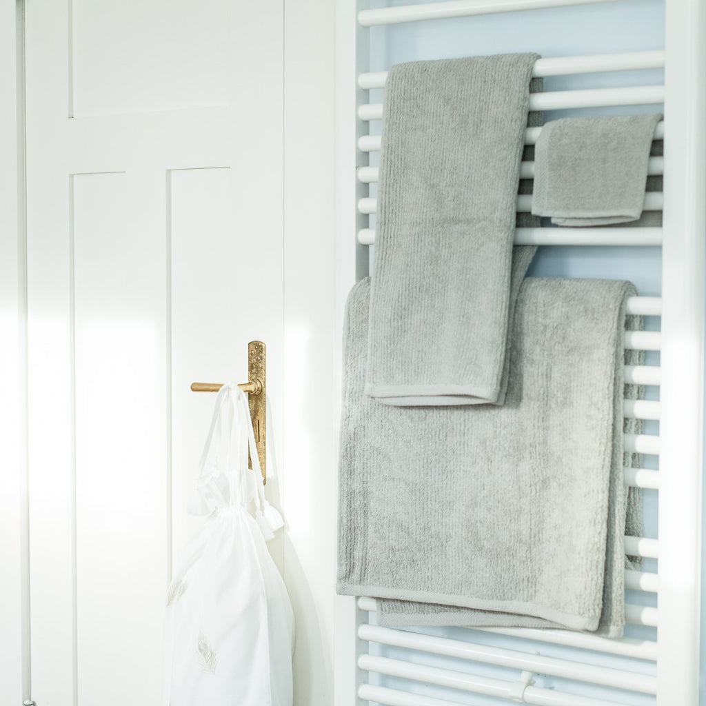 FARIDA LAUNDRY BAG