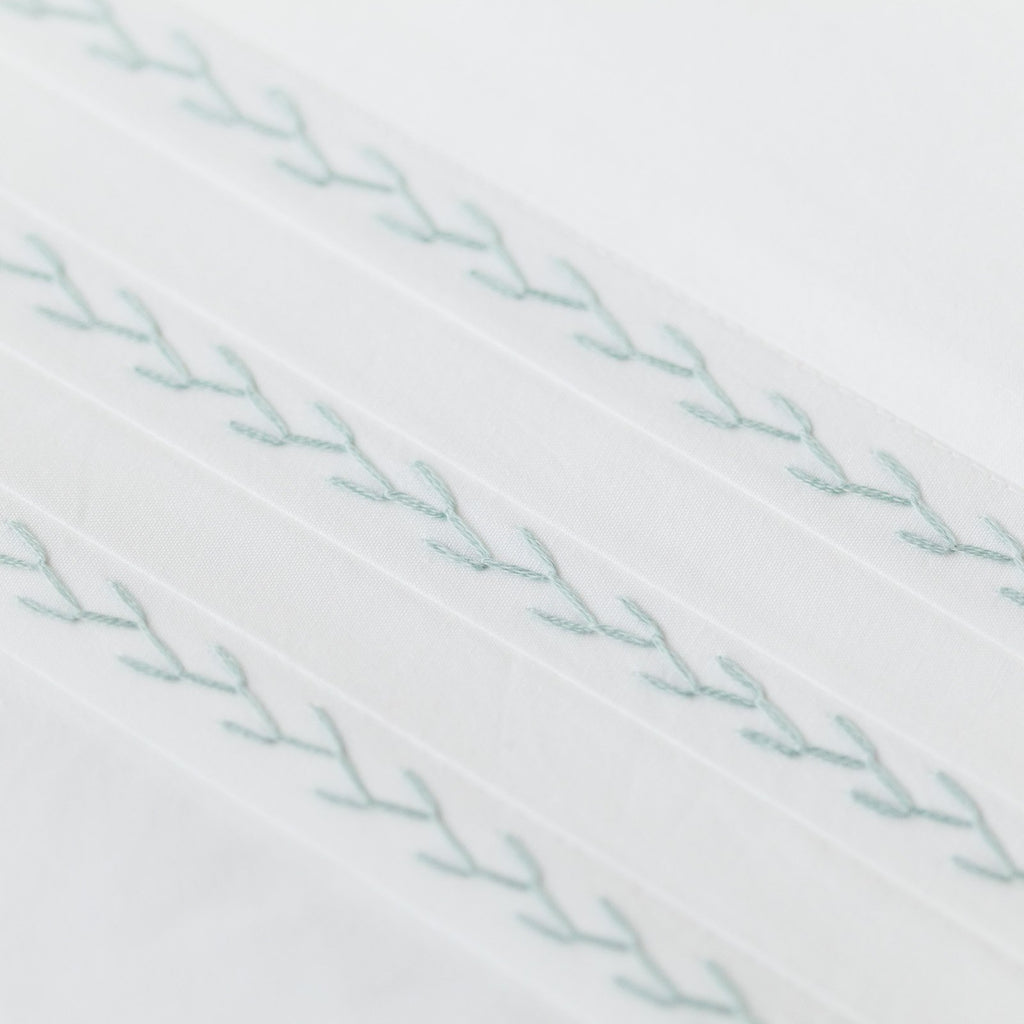 FEATHER STITCH