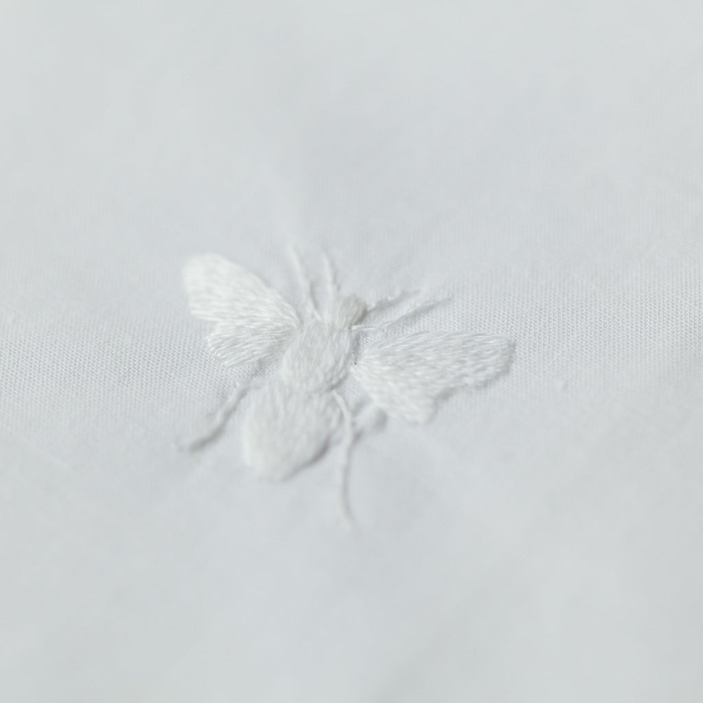 EMBROIDERED LAUNDRY BAG